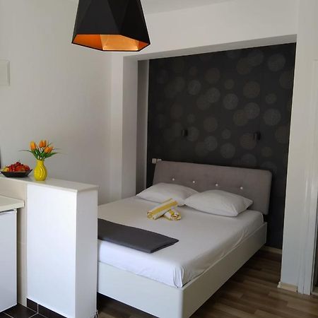 Apartments Tonci Tribalj Exterior foto